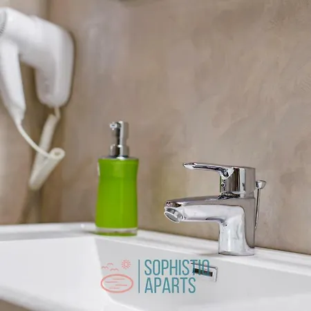 Sophistiq Apartmán *